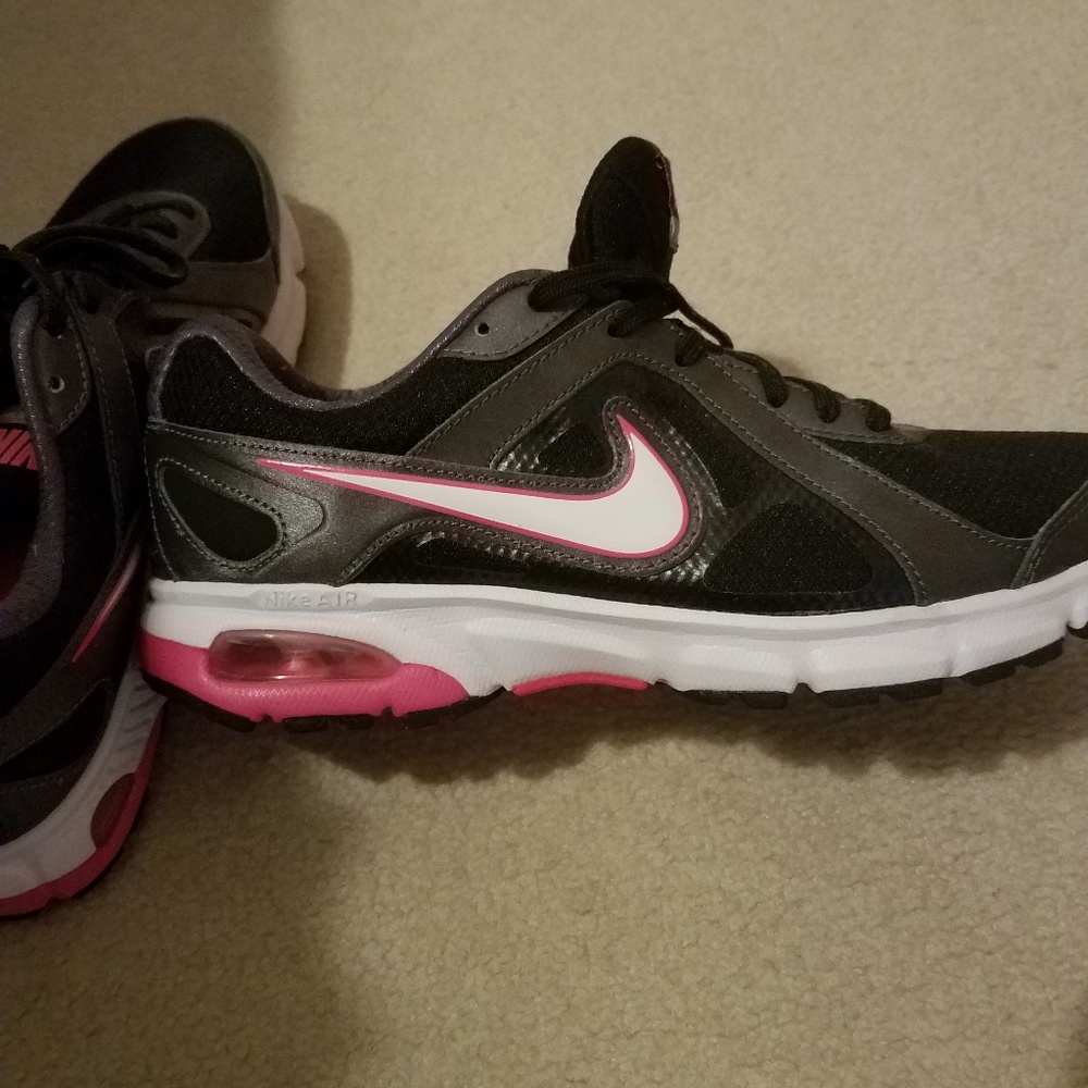 Nike shoes